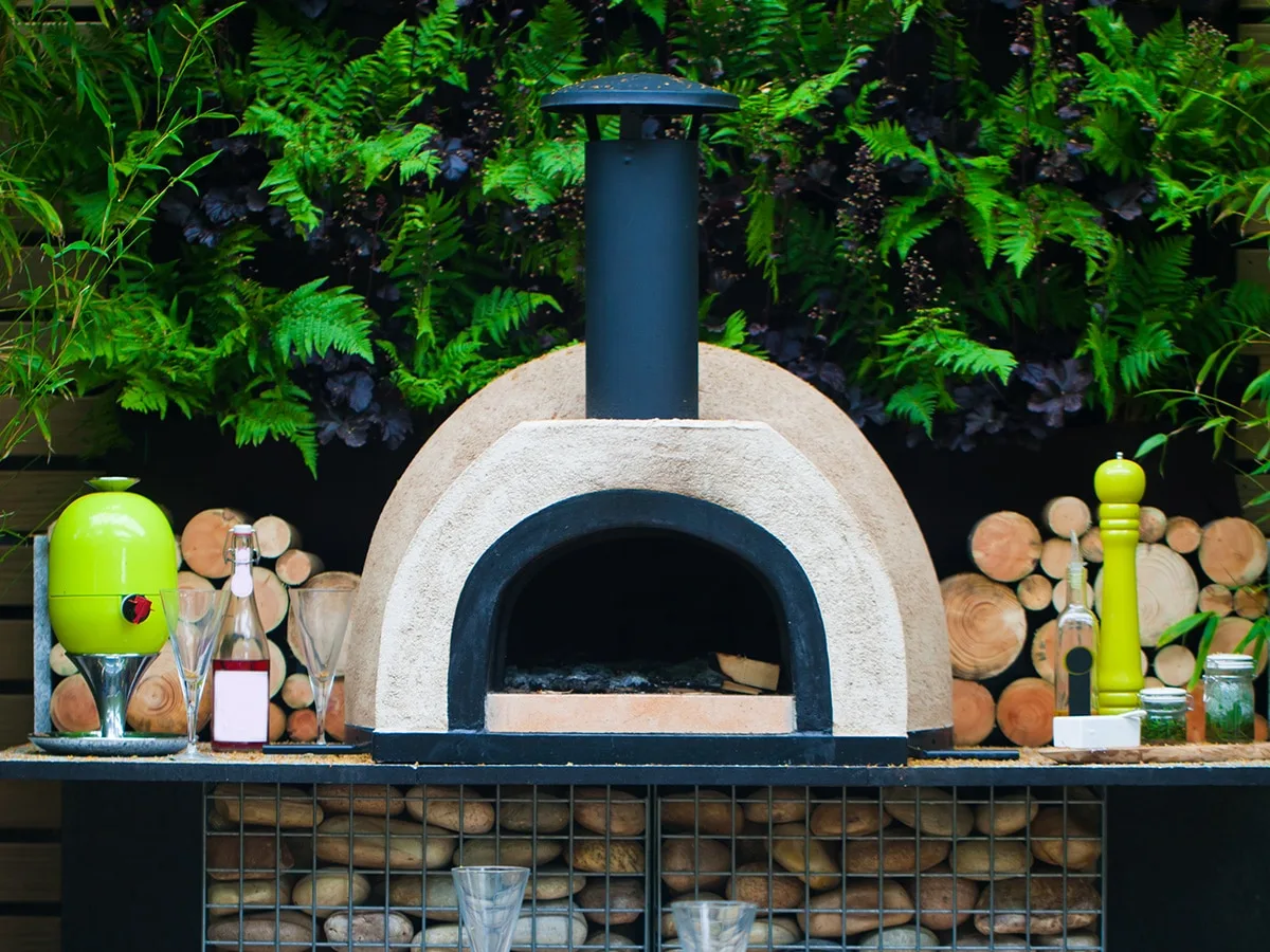 Holzofen Kuppelofen für den Garten