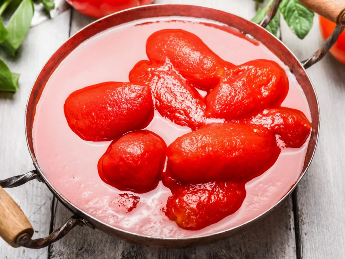So schält man Tomaten richtig